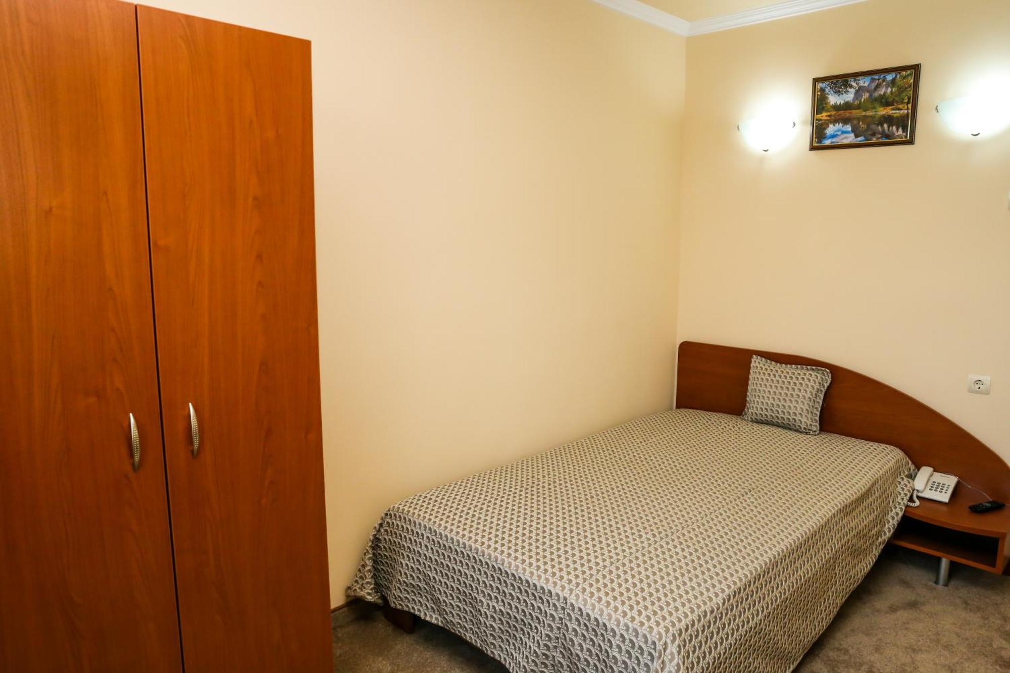 Hotel Bulgaria Кырджали Номер фото